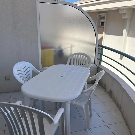 Apartment Open 41m2 4eme Etage Vue Sur Piscine Frejus