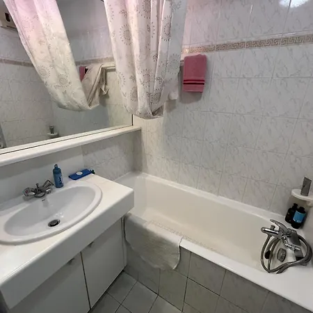 Lägenhet Open 41m2 4eme Etage Vue Sur Piscine