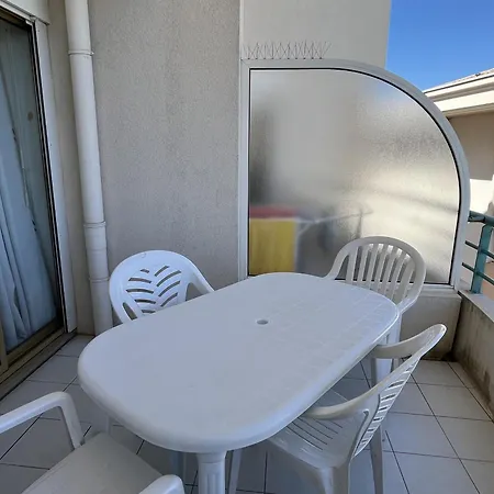 Open 41m2 4eme Etage Vue Sur Piscine Fréjus