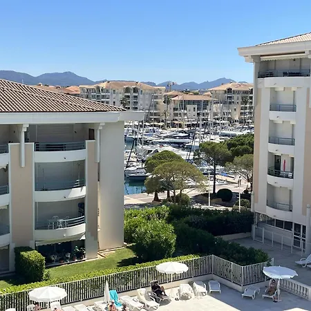 Open 41m2 4eme Etage Vue Sur Piscine Apartment Frejus